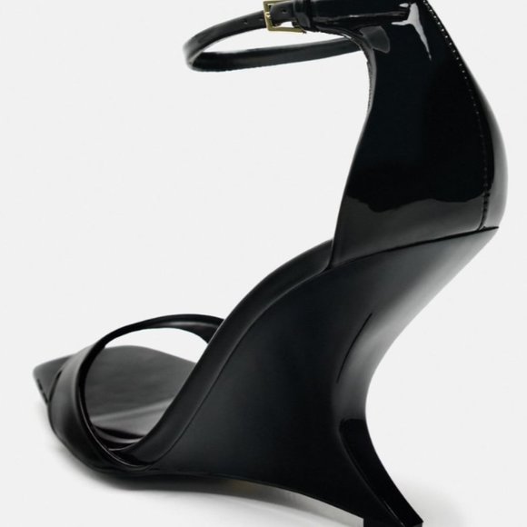 NWT Zara Black Patent Leather Wedge Sandals (Size 38/7.5) - Picture 5 of 10